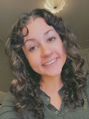 Meet your Posher, Alida